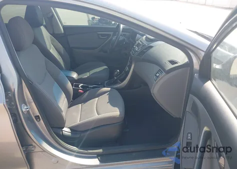 2014 Hyundai Elantra Se (Ulsan Plant) z USA, uszkodzony, nr VIN KMHDH4AE0EU206832